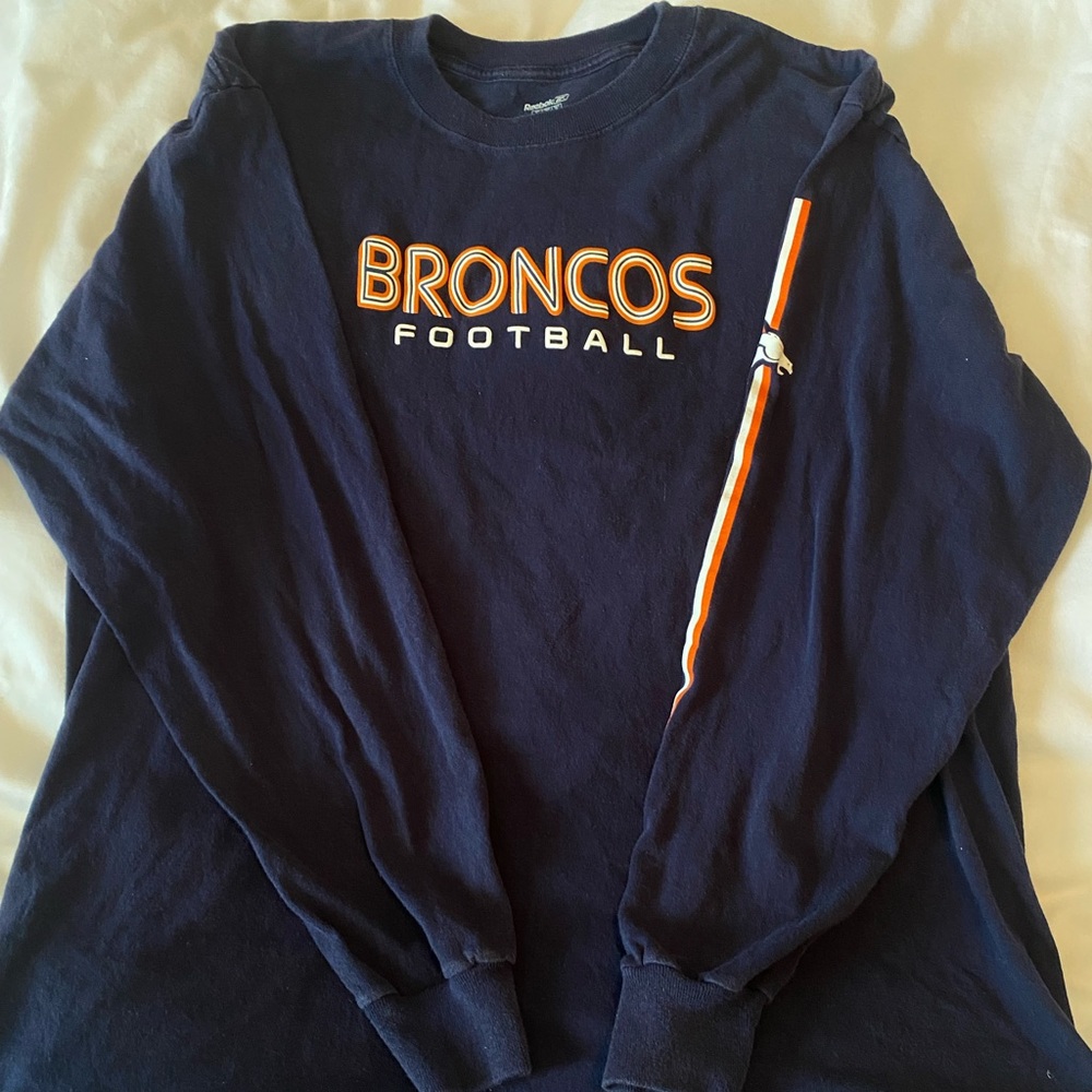Oversized Broncos Tee with sleeve detail